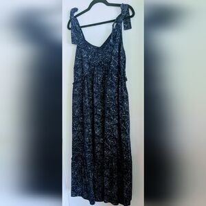 Adorable Navy And White Sundress